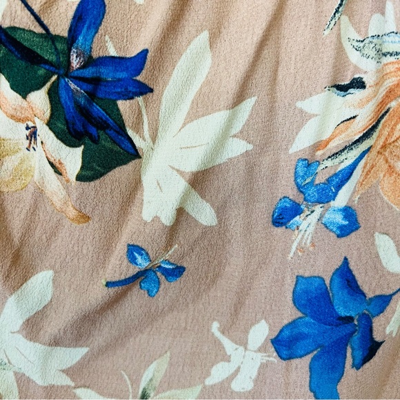 ASTR the label Penelope Dress in Paradise Floral Print Size Medium - Picture 6 of 13